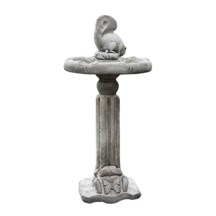 Classic Squirrel Birdbath_CSQBB-4-017