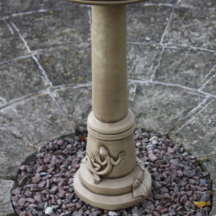 Lizard Stone Birdbath LBB-4-041