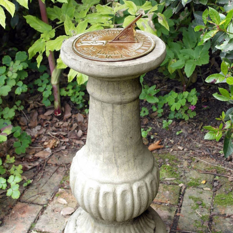 Victorian Aged Brass Sundial VABS-3604